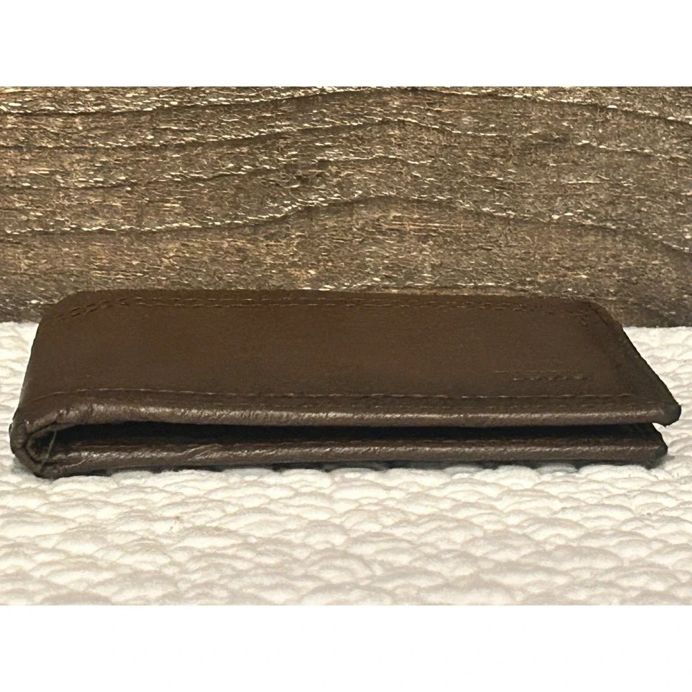 Levi's Men's Wallet Brown Leather Bifold
